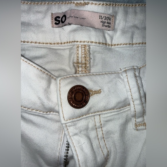 High rise shorties - Picture 3 of 4